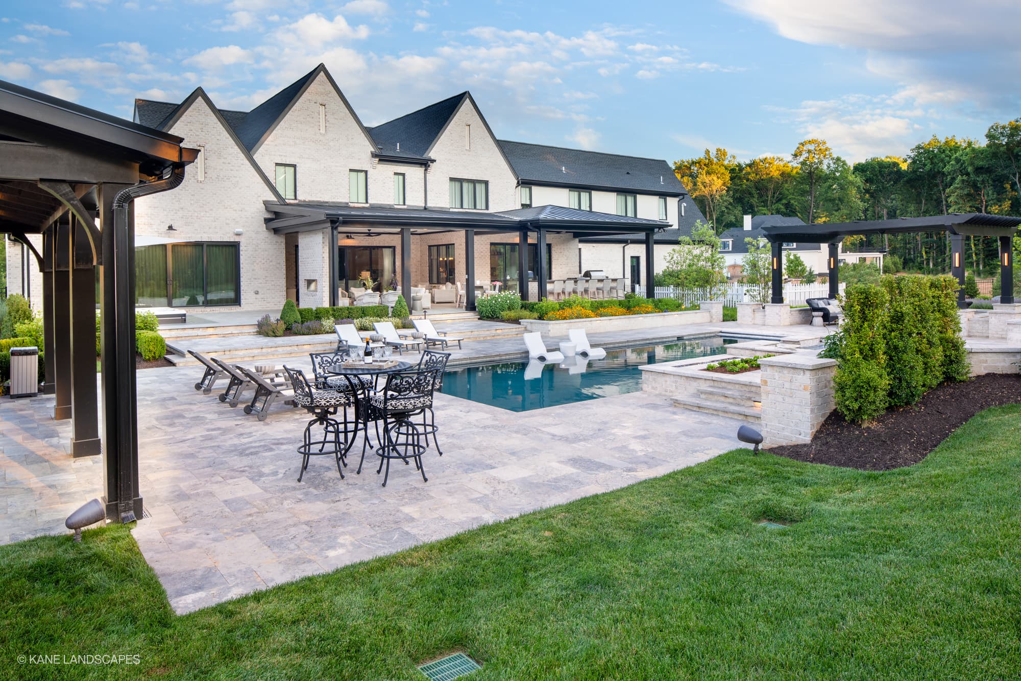 Modern Oasis at Grenata Preserve - Silver Travertine Premium - Project Photo